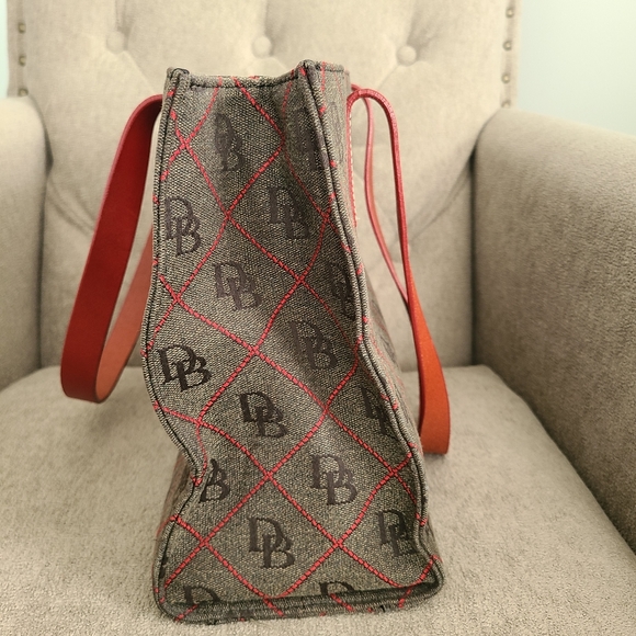 Dooney & Bourke Handbag - Picture 4 of 4